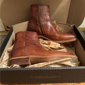 Billy Inside Zip Frye Boots